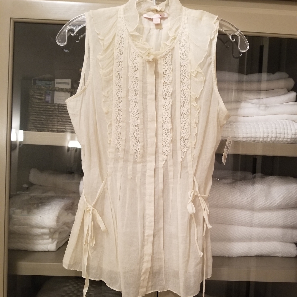 Rebecca Taylor sleeveless ruffle front blouse